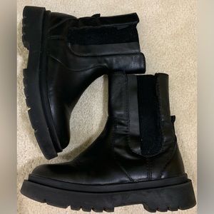 Zara girls black boots Size EU 32/US 13